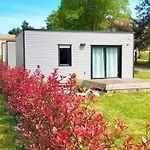 Les Logis De La Seugne