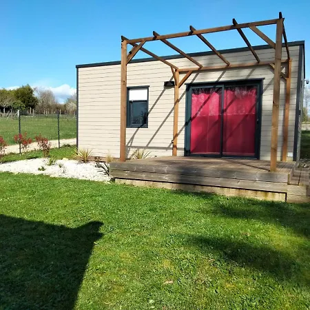 Les Logis De La Seugne * Saint-Germain-de-Lusignan