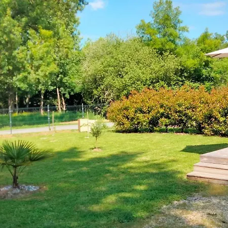 Les Logis De La Seugne *