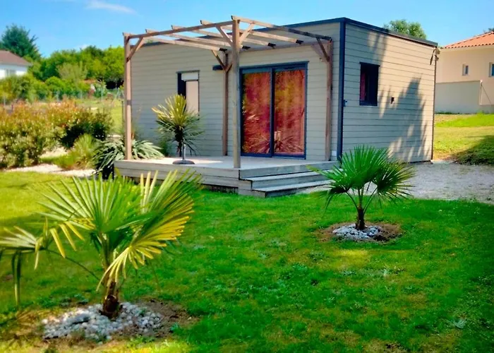 Les Logis De La Seugne Chalet